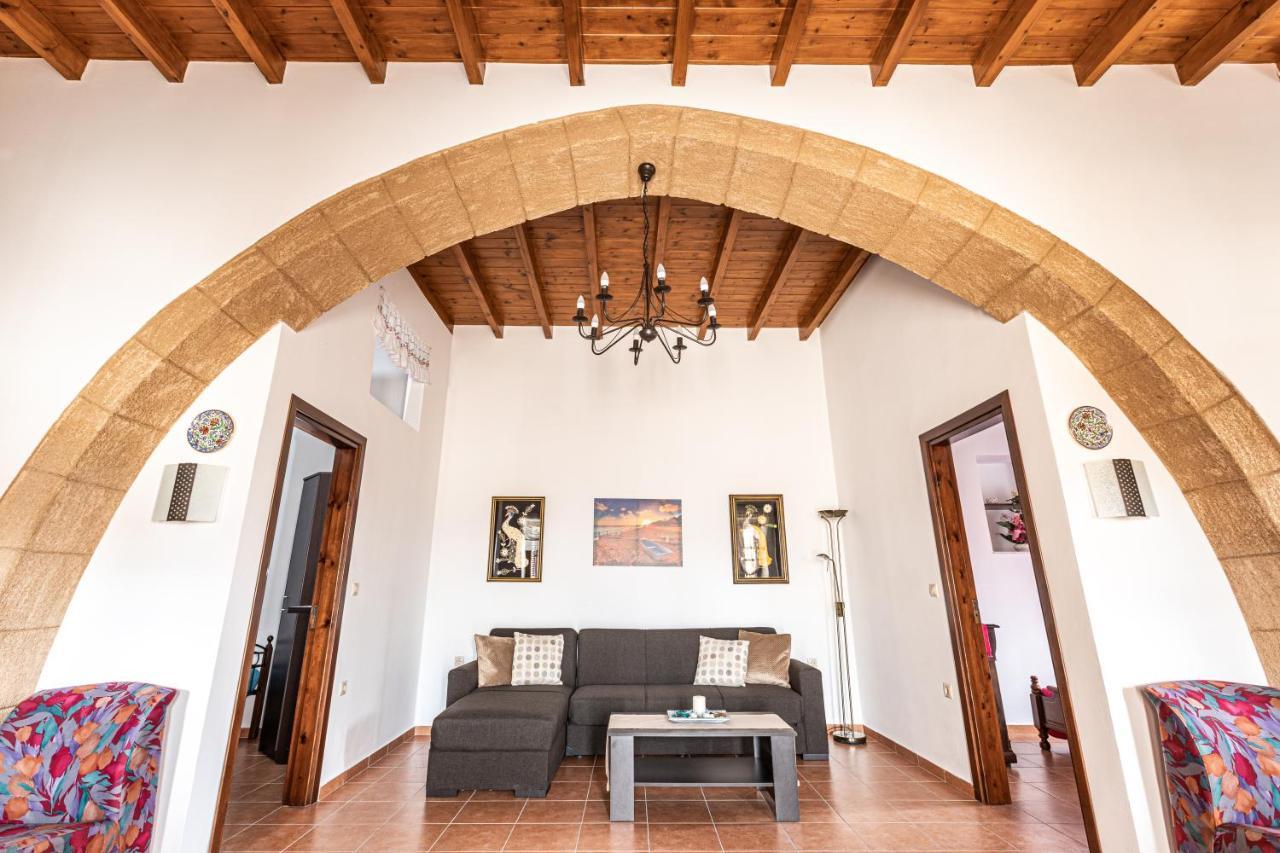 Casa Theoni Villa Kattavia Exterior photo