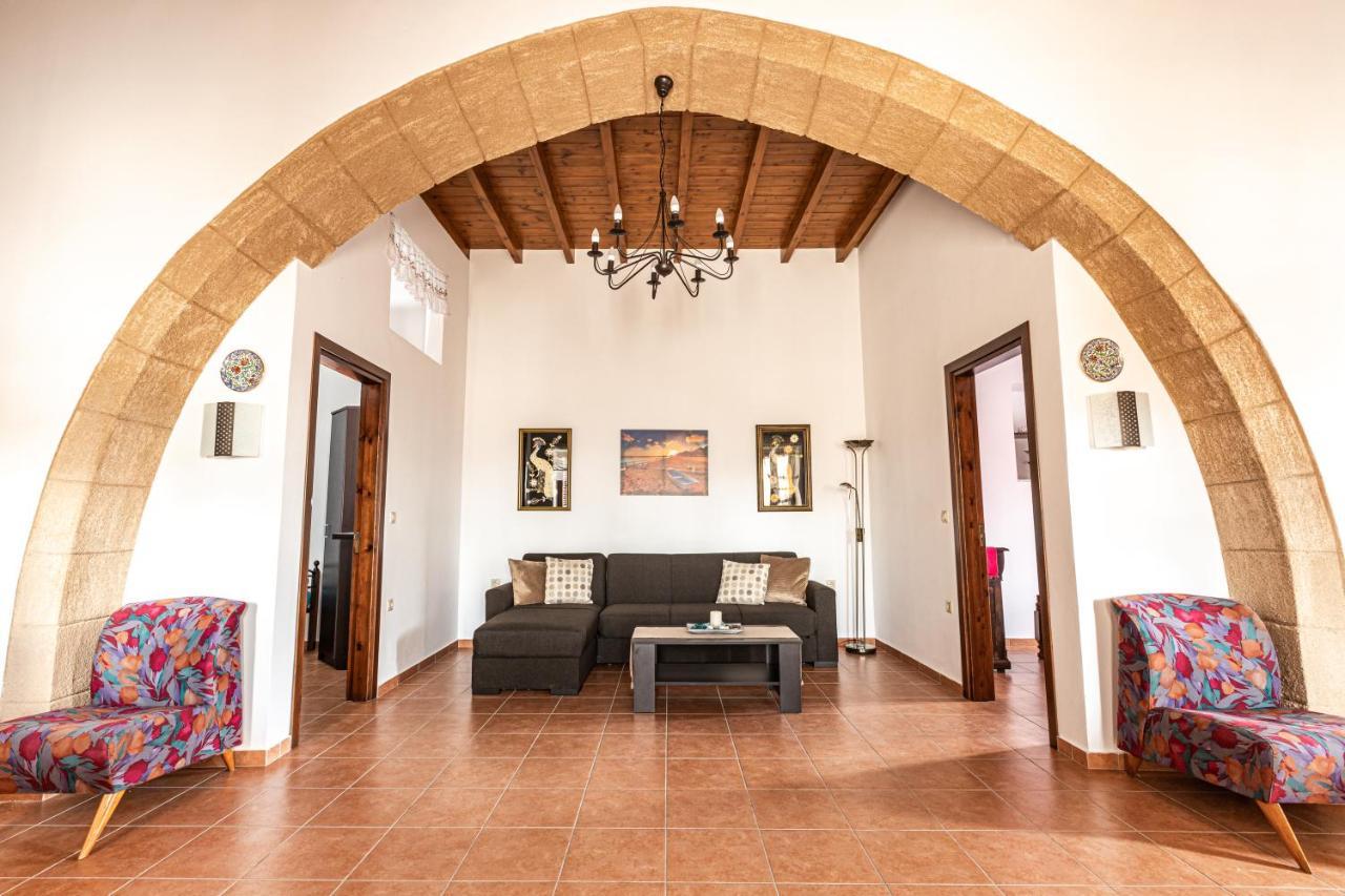 Casa Theoni Villa Kattavia Exterior photo