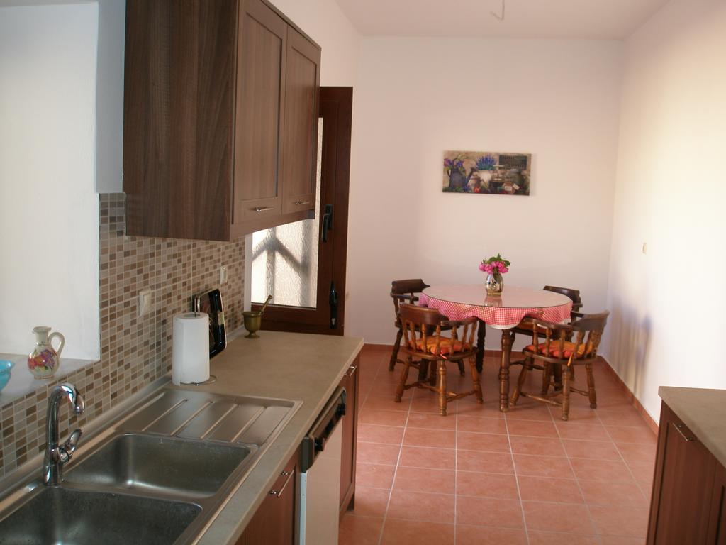 Casa Theoni Villa Kattavia Exterior photo